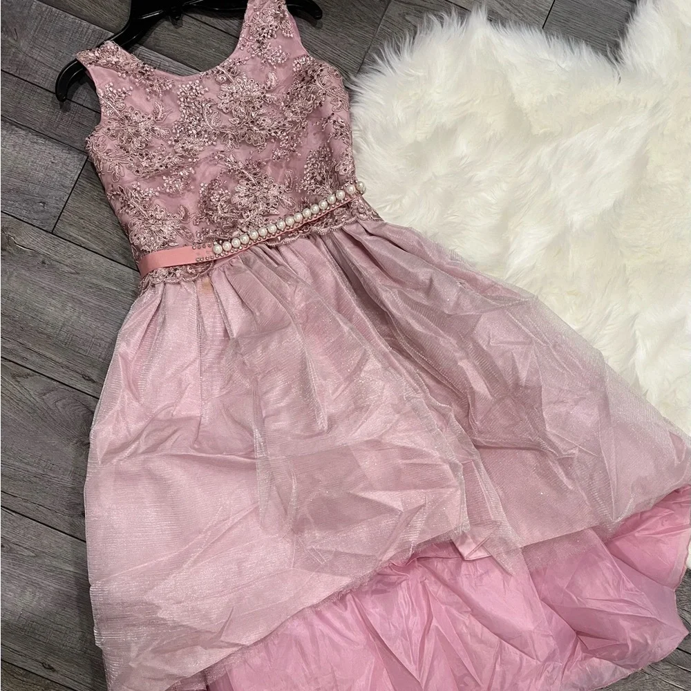 Girls Formal Dress - Picture 1 of 5